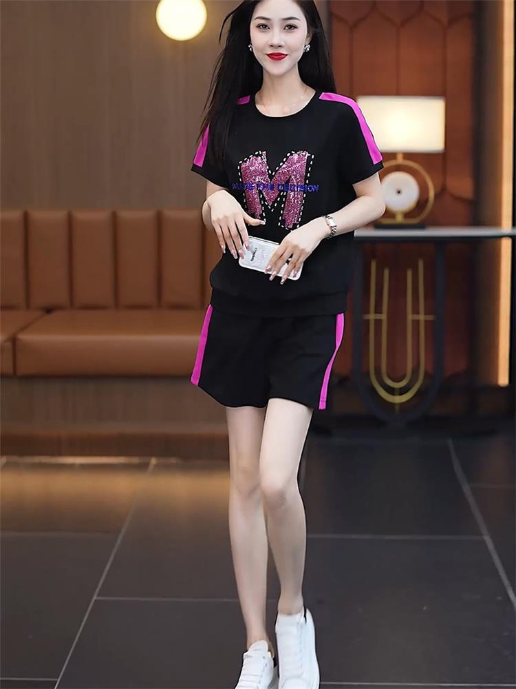 Fashionable Sportswear Set for - огляд і ціна Women Fashion Over The Years